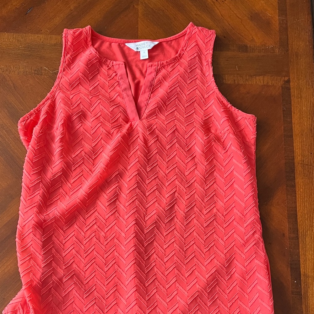 Market & Spruce Red Sleeveless Blouse
